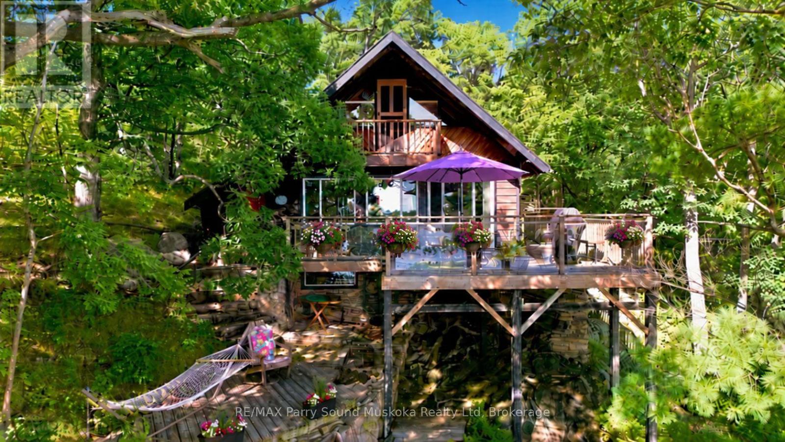 Property for sale at 334 HEALEY LAKE