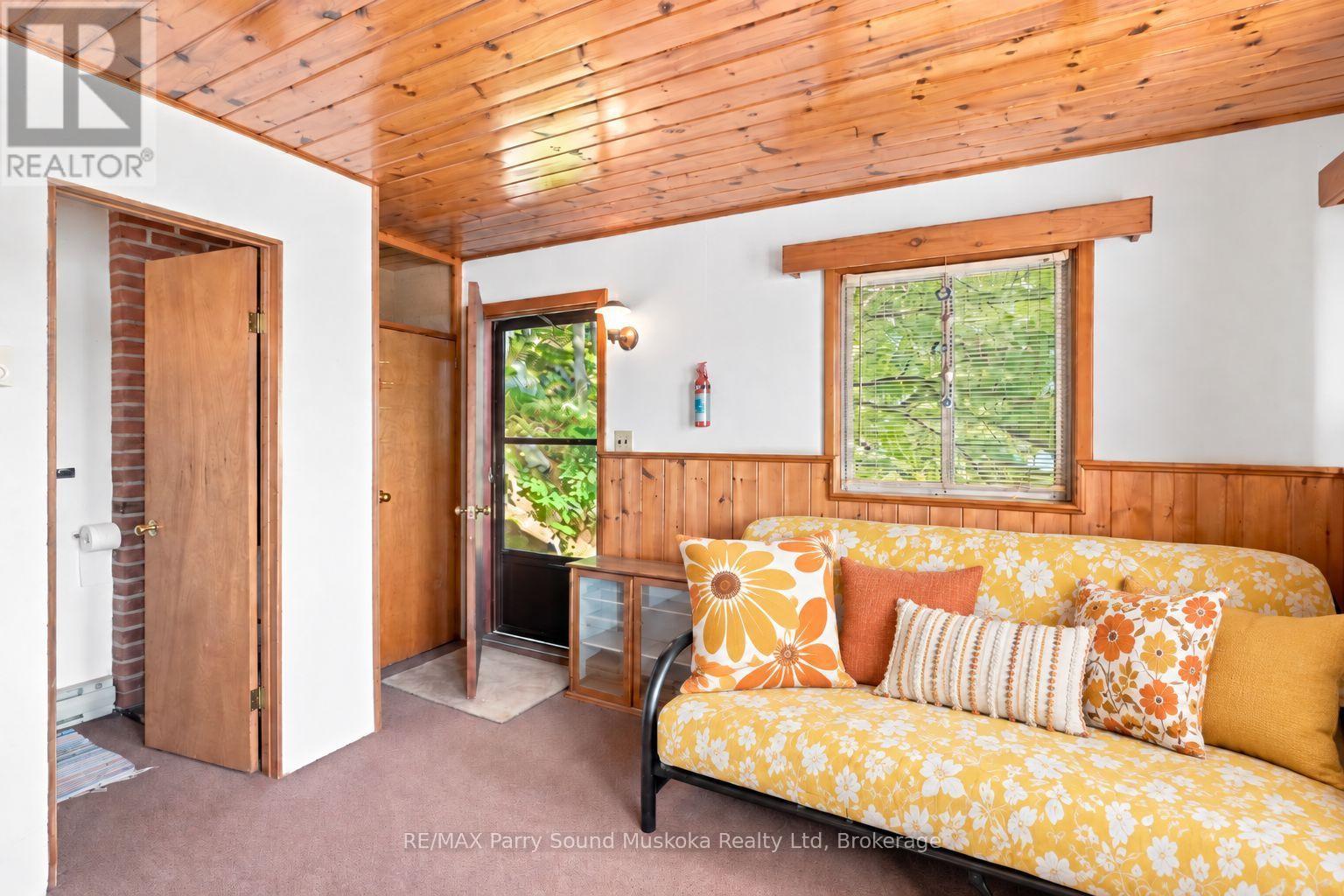334 HEALEY LAKE - Image 27