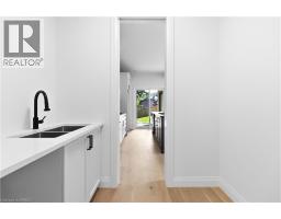 2pc Bathroom - 232 Mount Pleasant Street, Brantford, ON N3T1V1 Photo 10