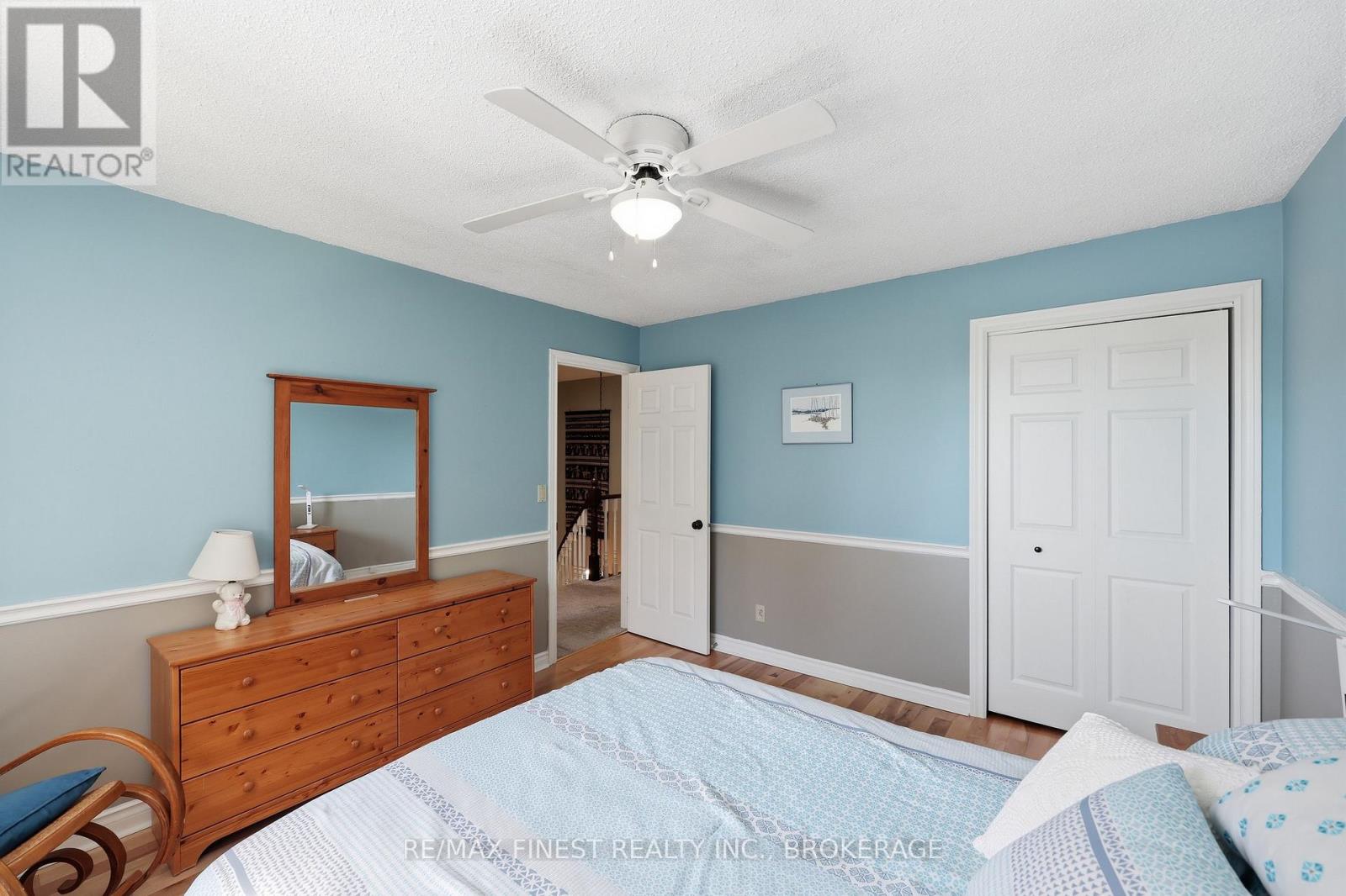 844 PURCELL CRESCENT - 32