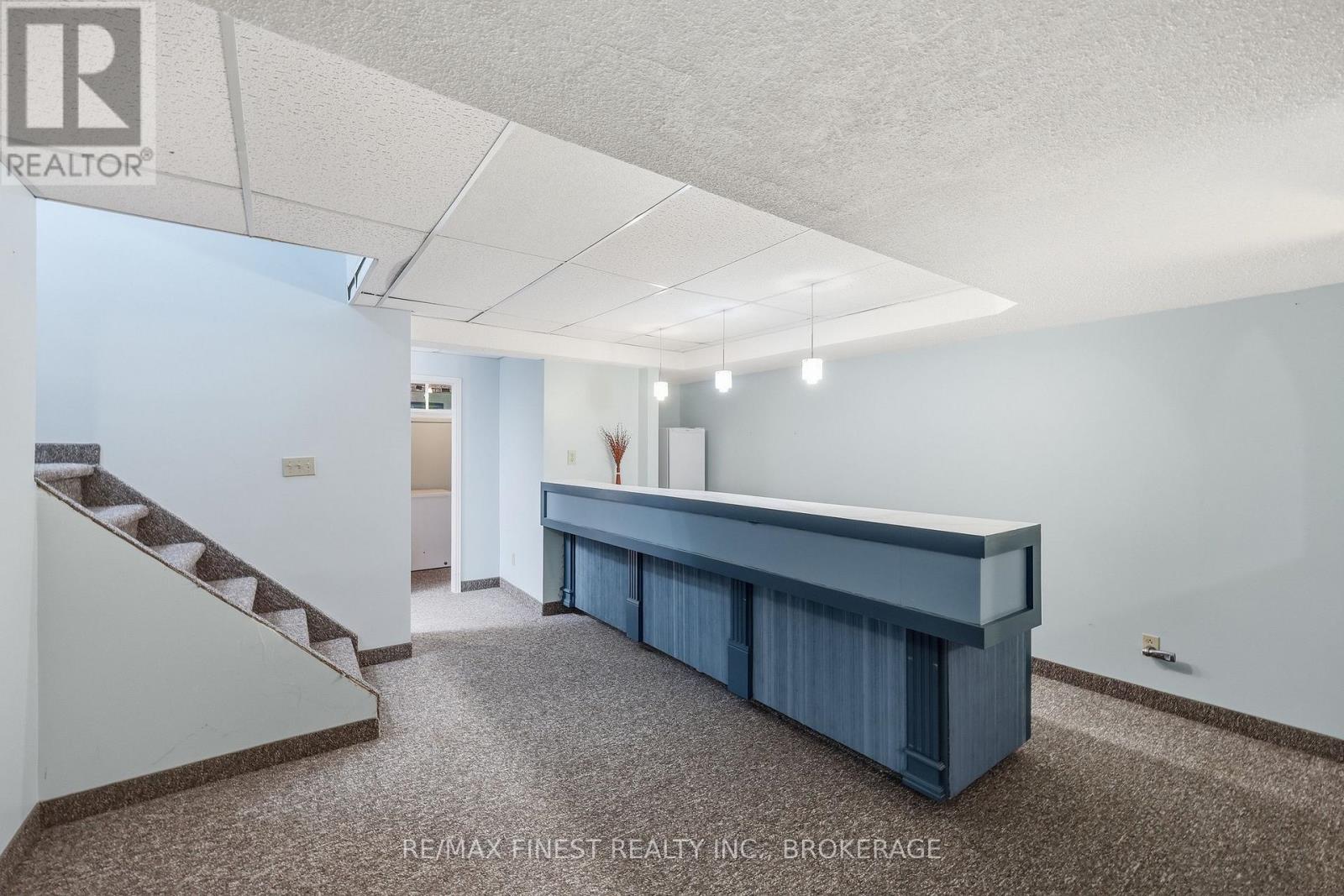 844 PURCELL CRESCENT - 36