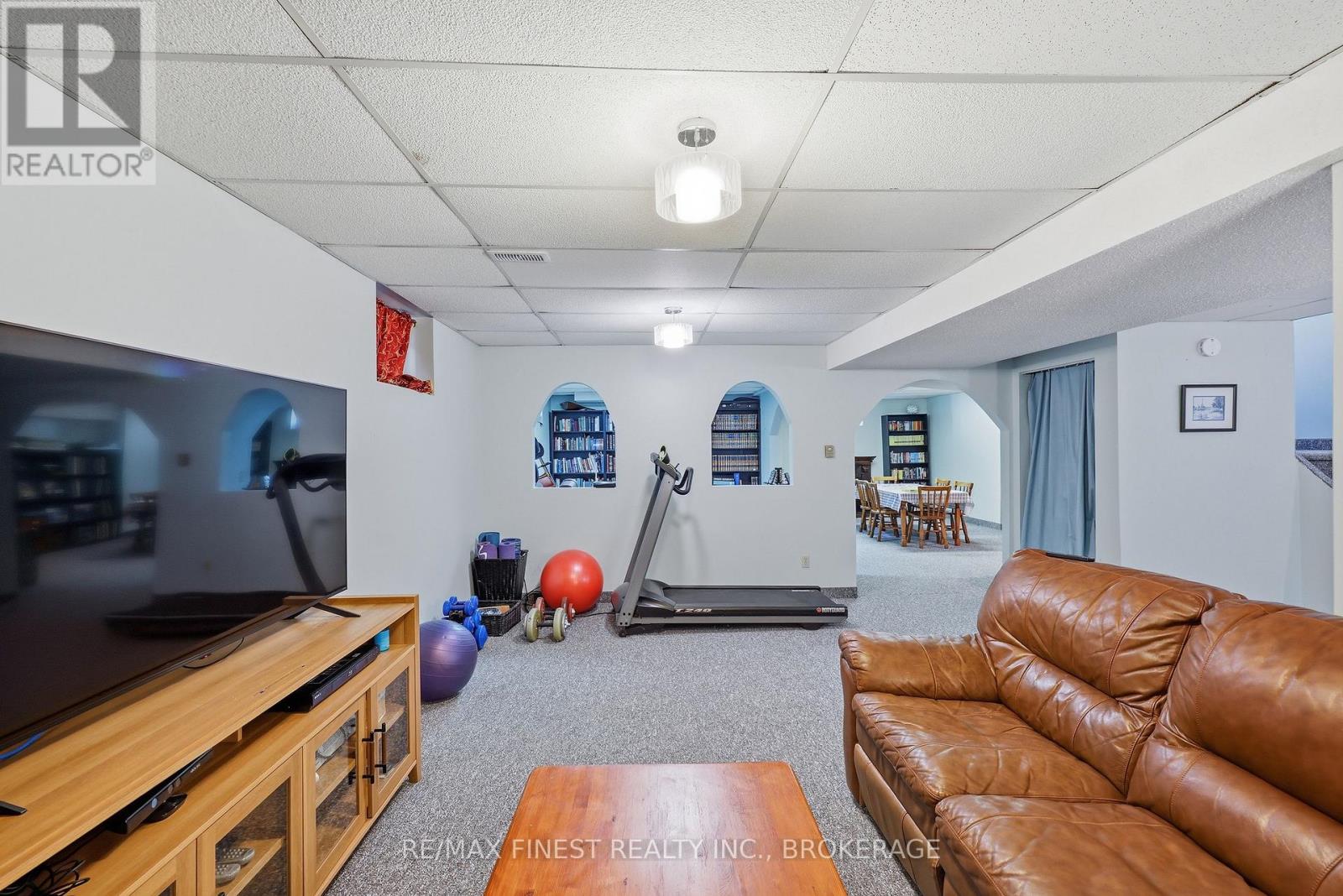844 PURCELL CRESCENT - Image 39