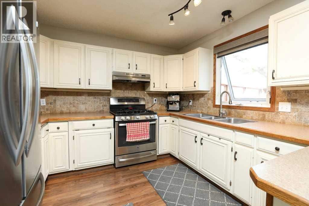 904 21A Avenue - 24