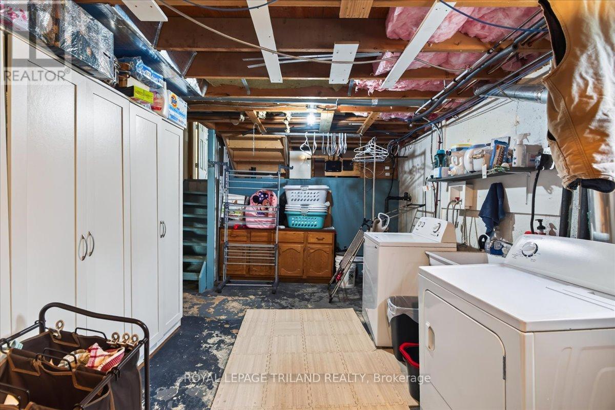 6 BAYLEY STREET - Image 28
