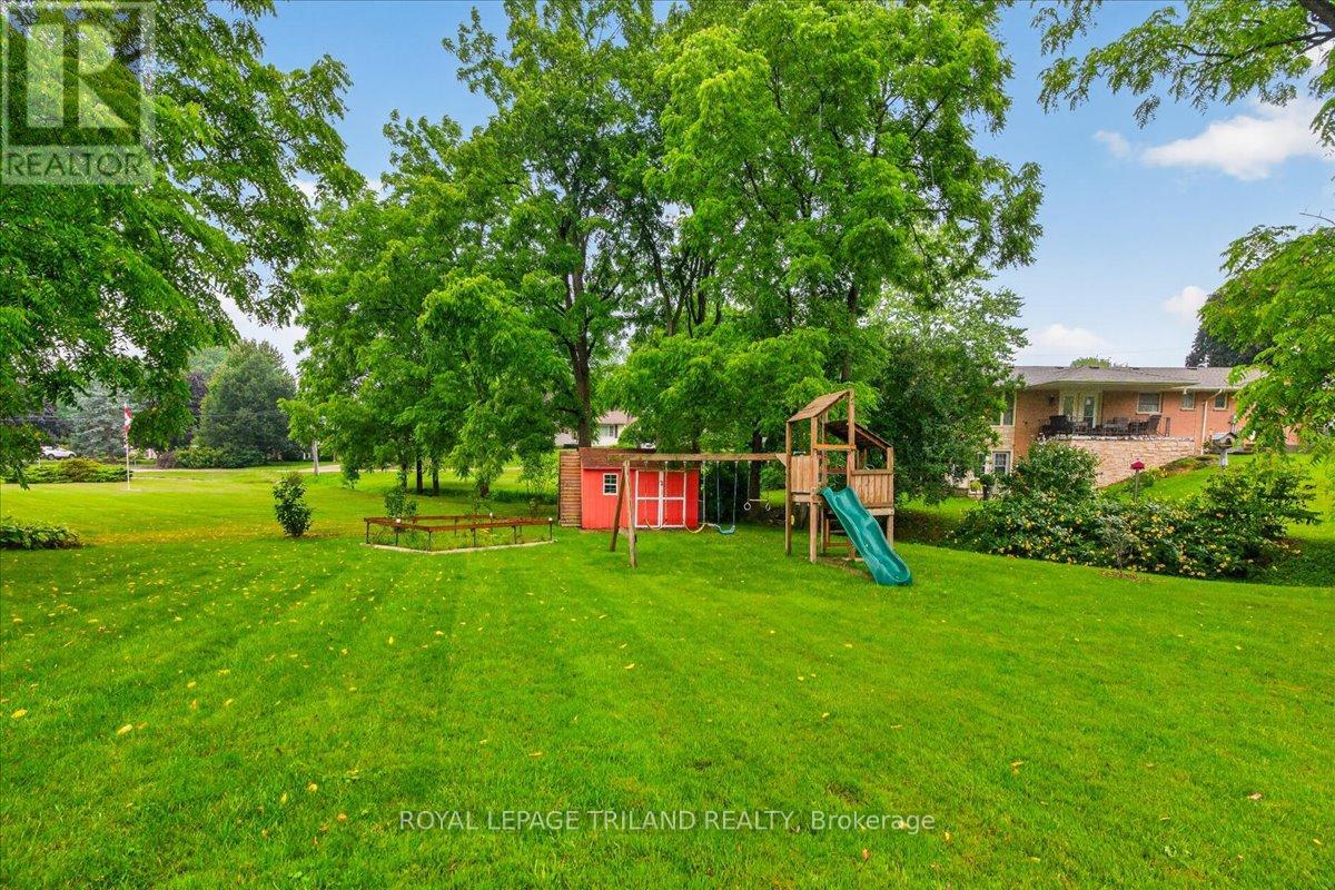 6 BAYLEY STREET - Image 35