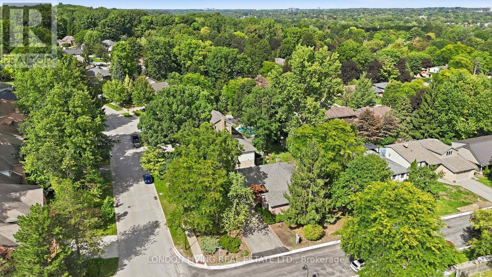 181 TIMBER DRIVE, London South (South B) — photo 2