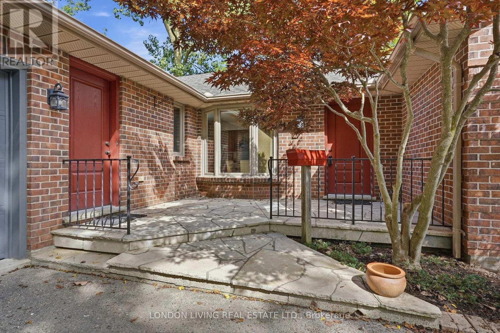 181 TIMBER DRIVE, London South (South B) — photo 8
