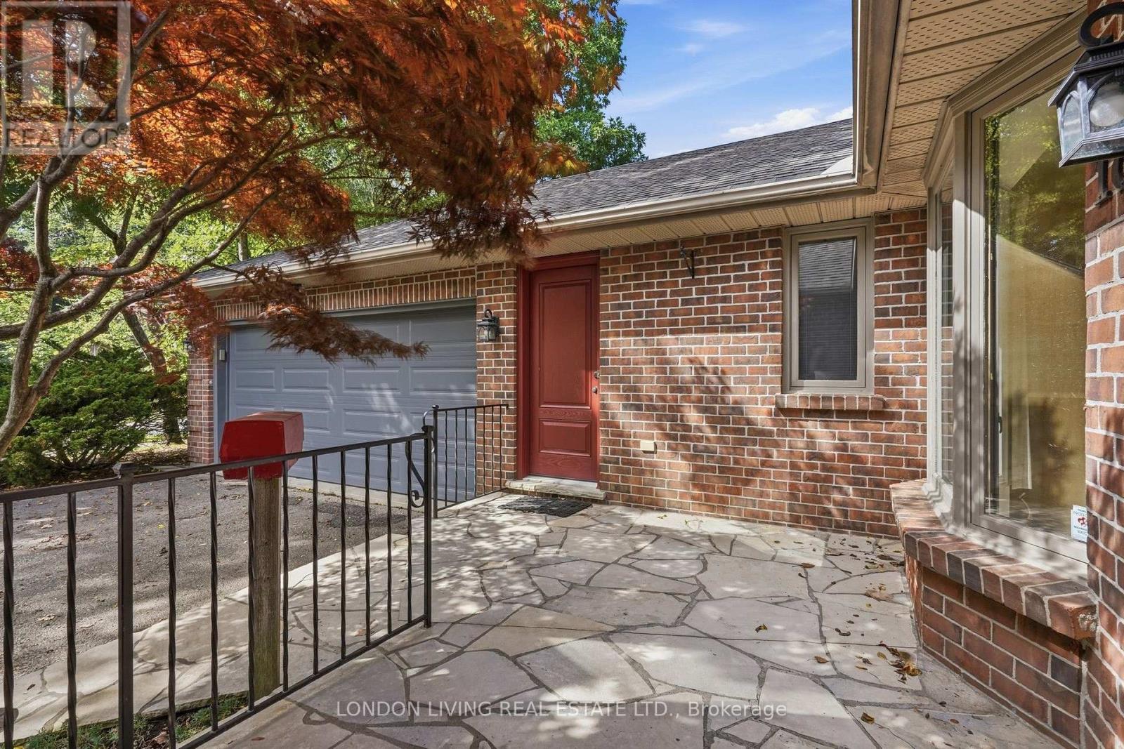 181 TIMBER DRIVE, London South (South B) — photo 9