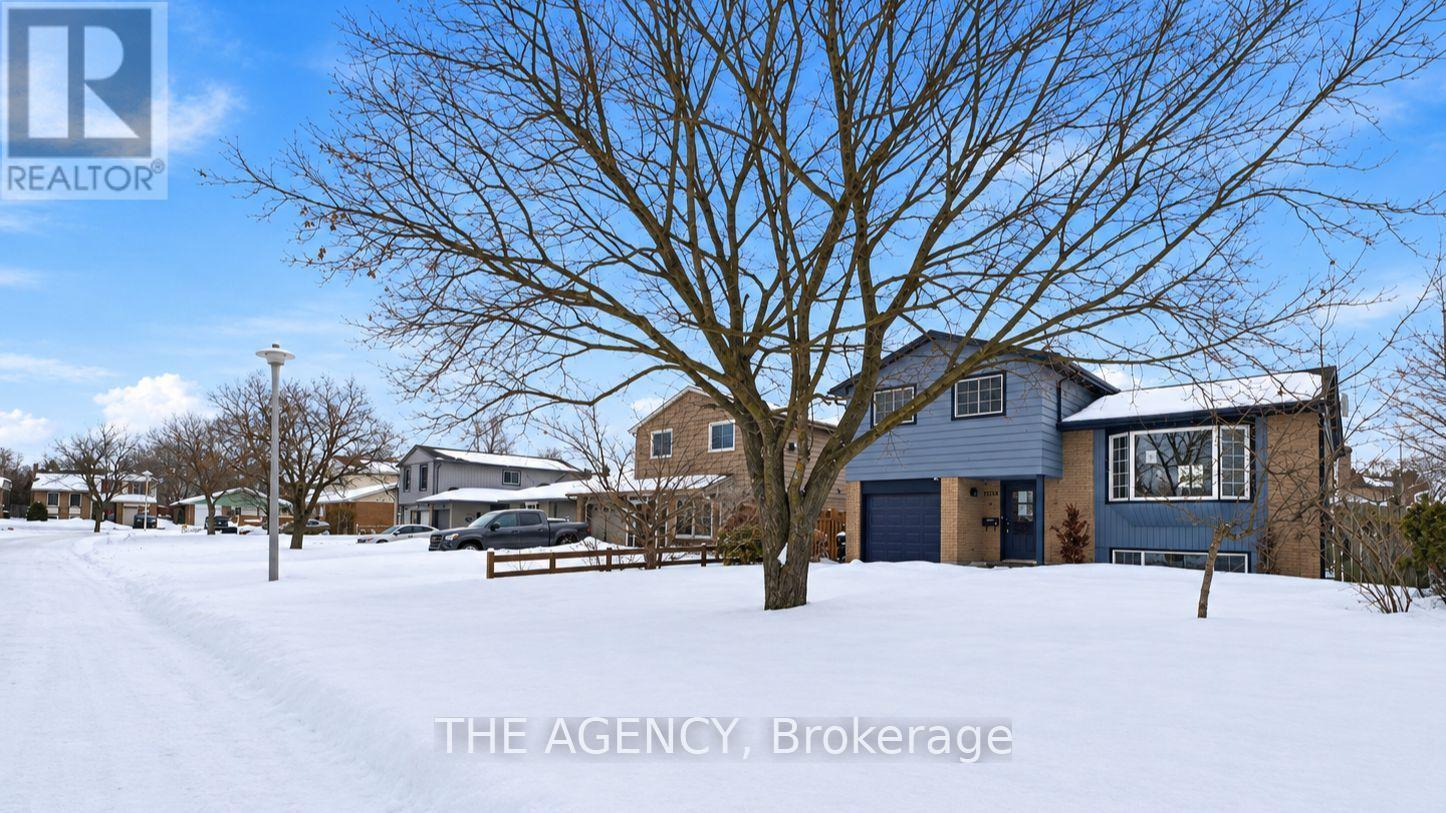 1236 AVONLEA ROAD - 3