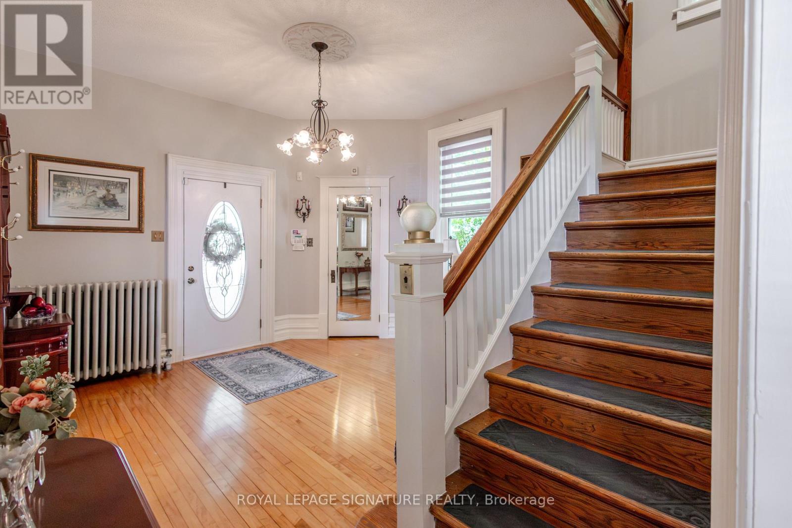 33 DIVISION STREET - Image 14