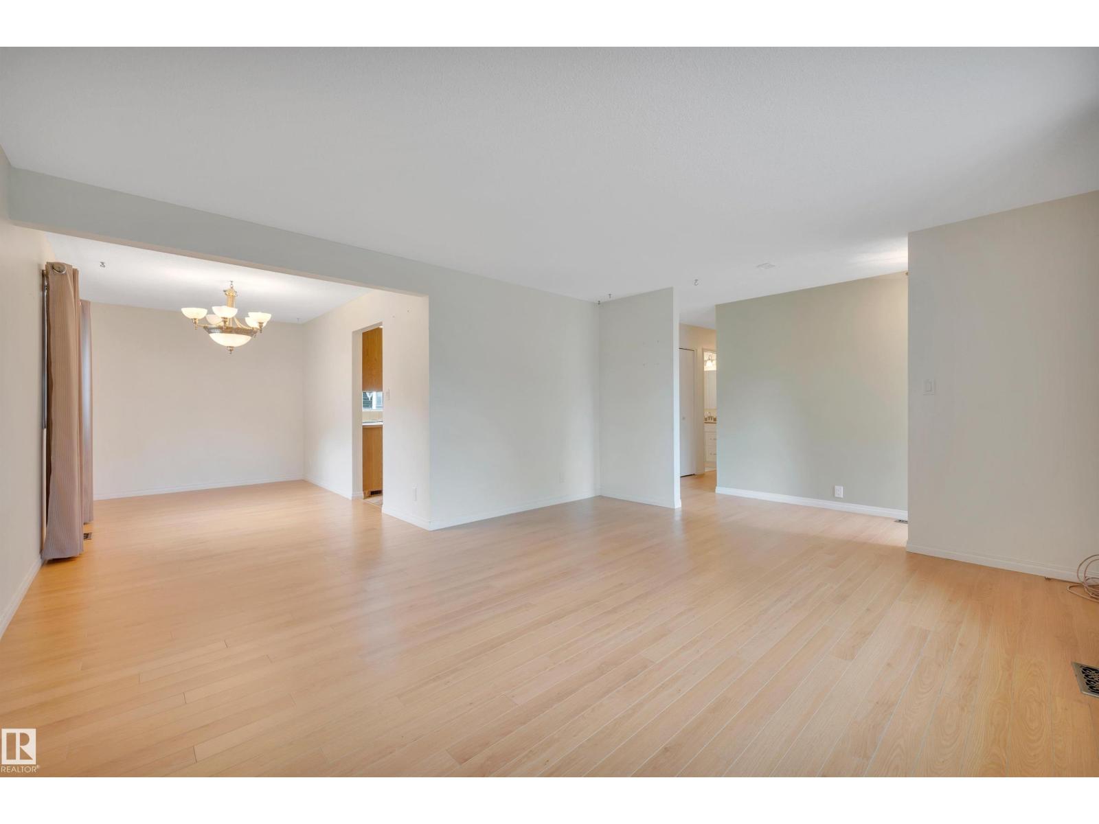 66 MEADOWBROOK RD - 11