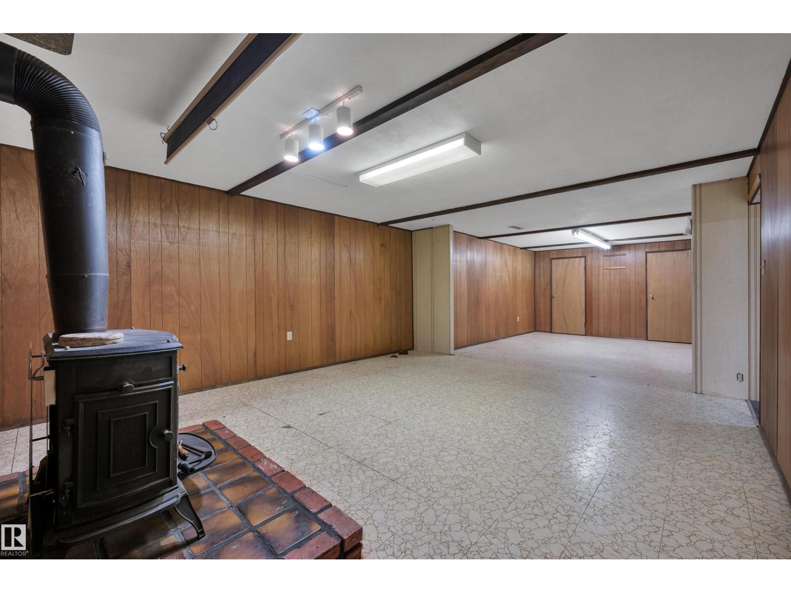 66 MEADOWBROOK RD - 33