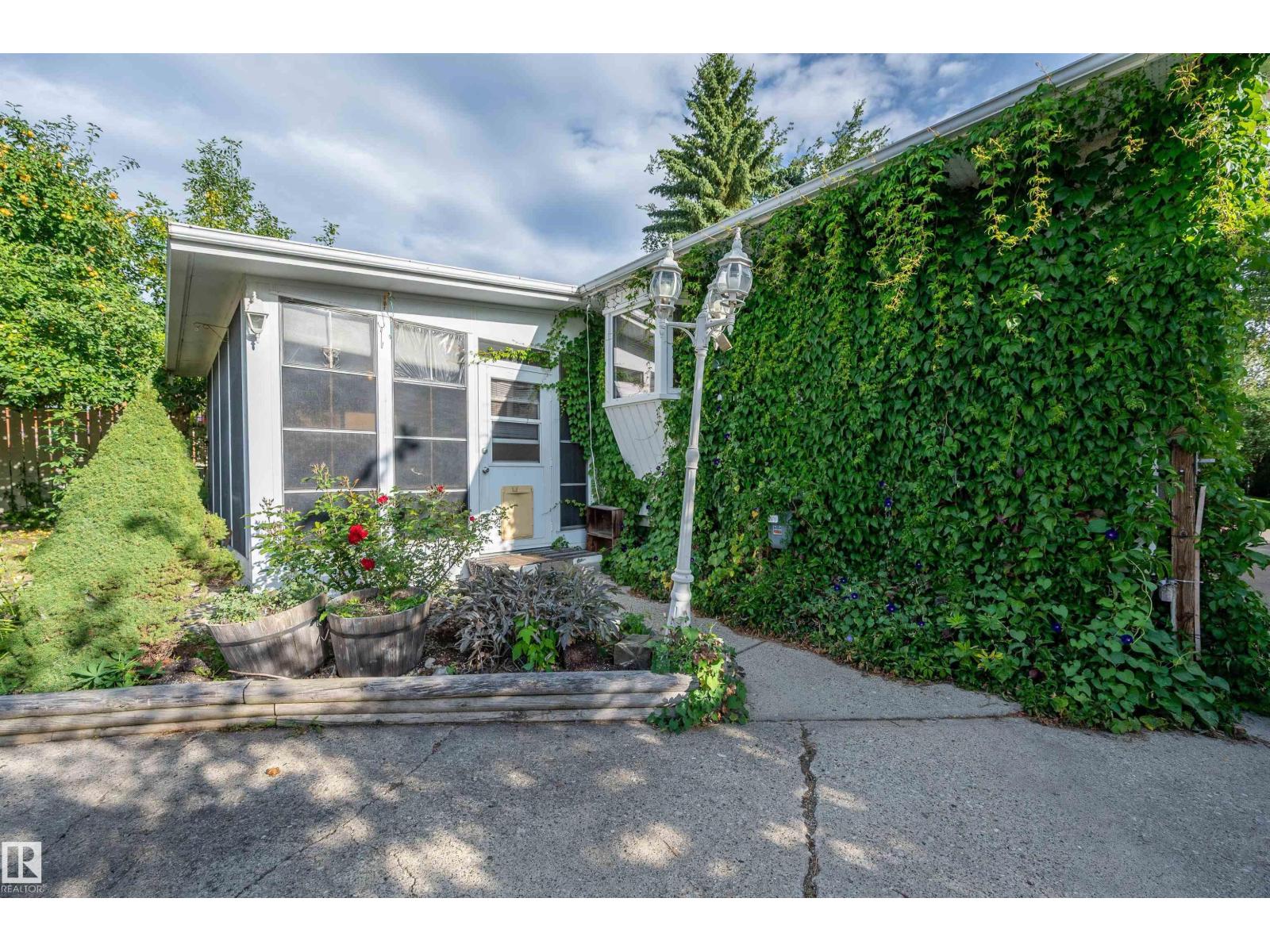 66 MEADOWBROOK RD - 42
