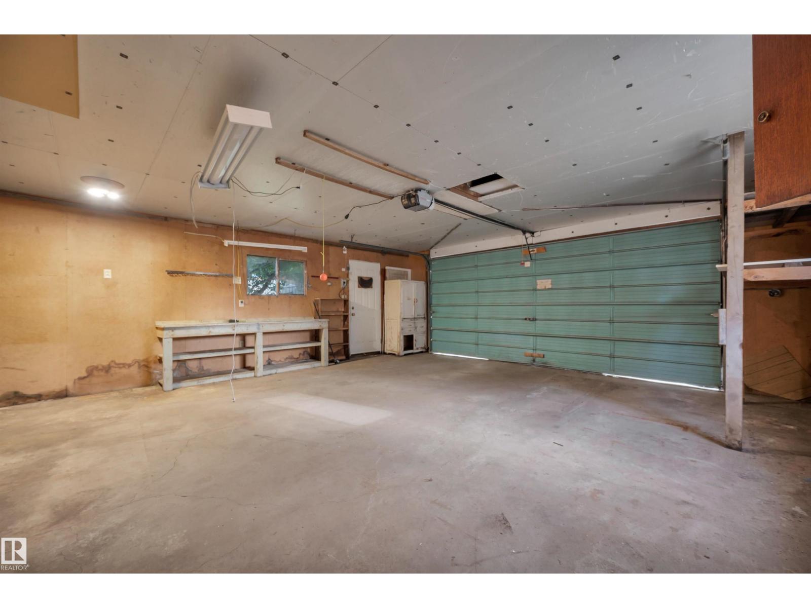 66 MEADOWBROOK RD - 46
