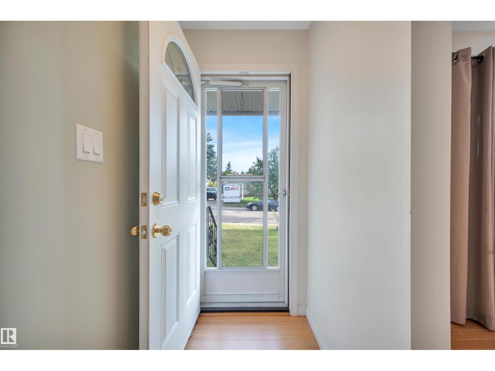 66 MEADOWBROOK RD - 7