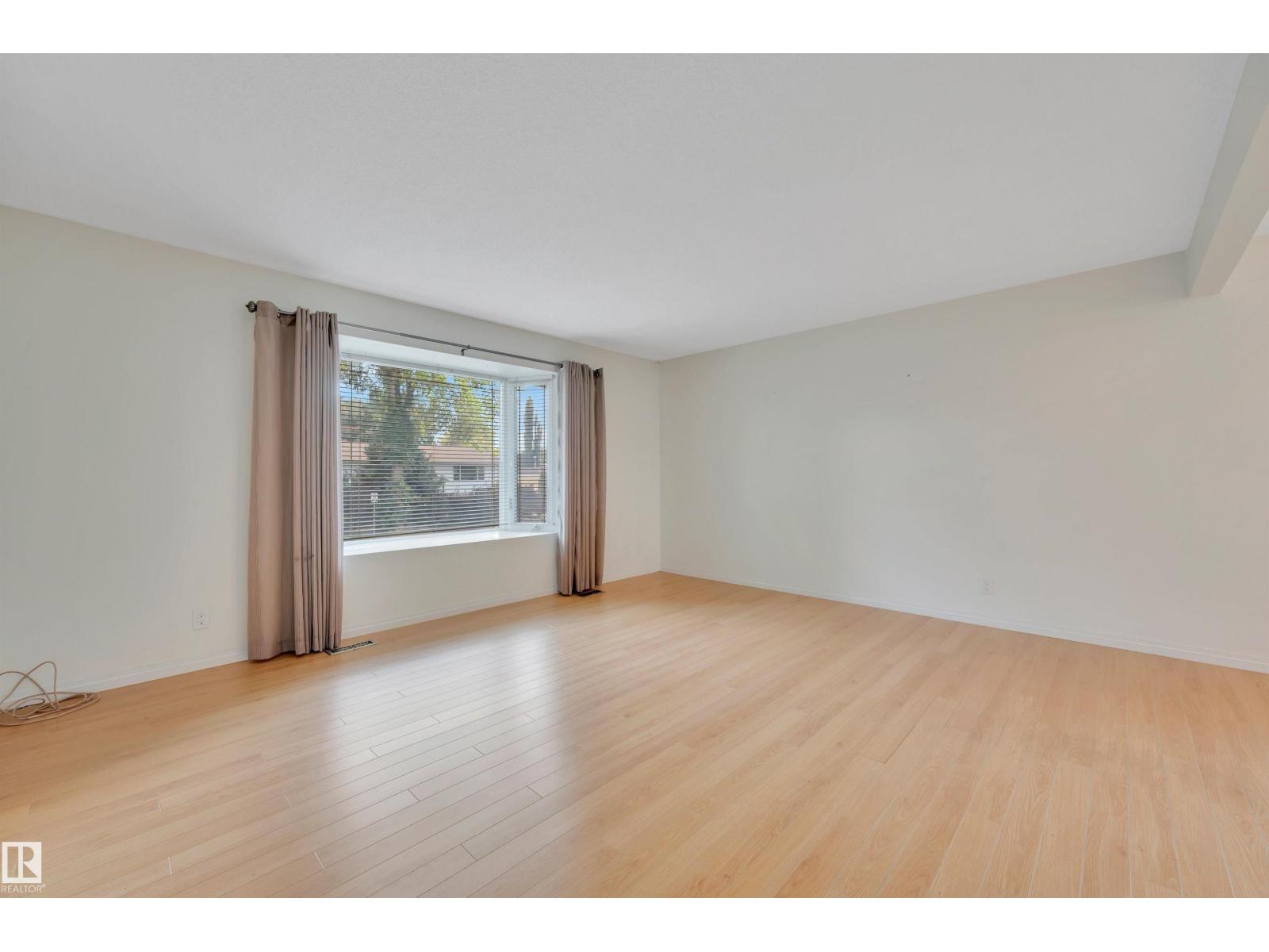 66 MEADOWBROOK RD - 9