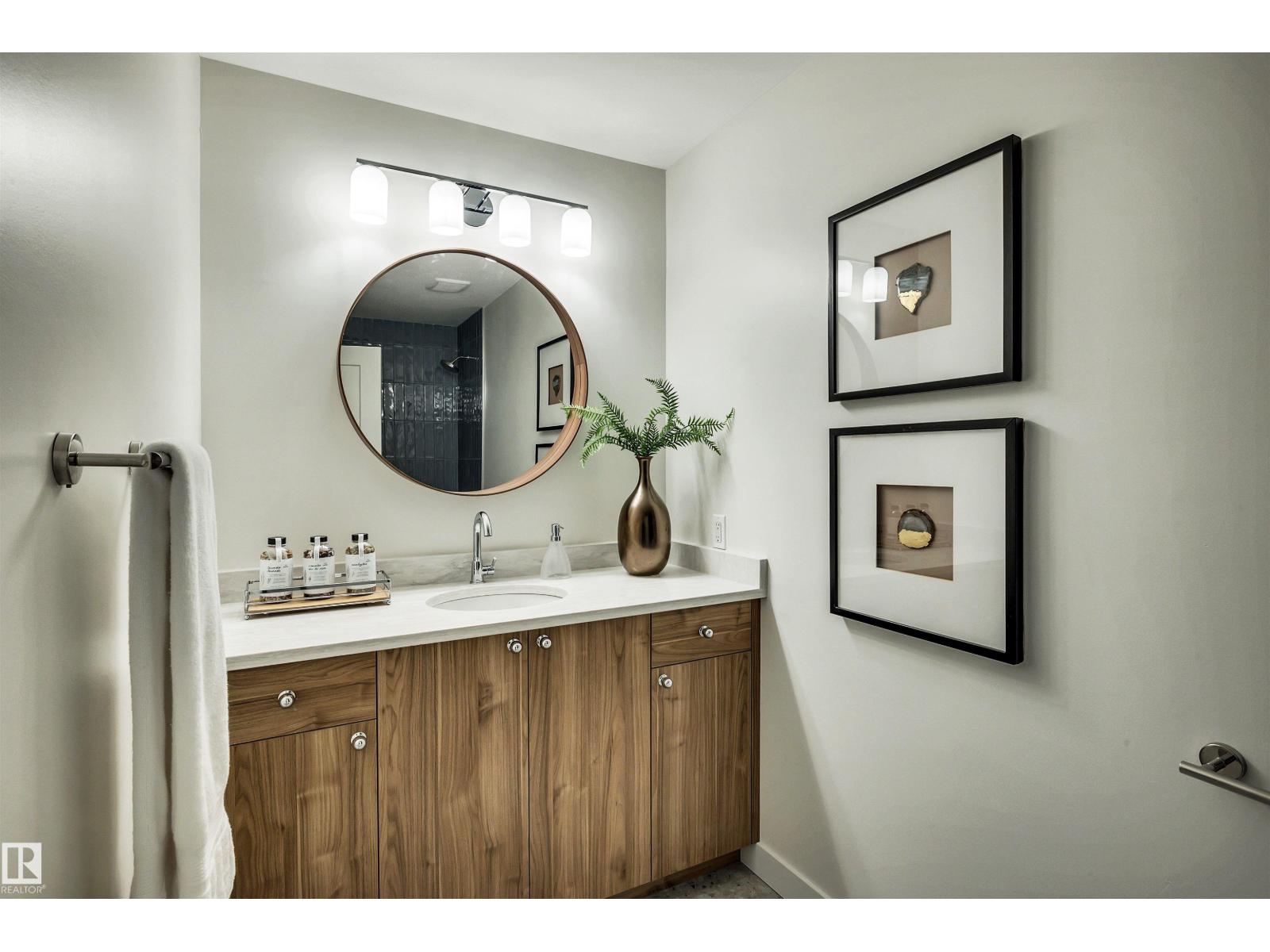 12 A INVERMERE PL - 29
