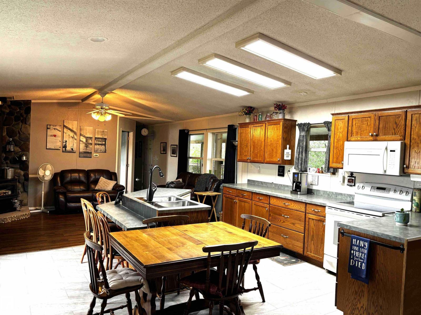 51115 RGE ROAD 60 - 2