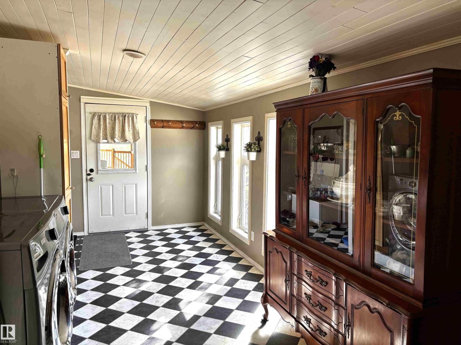 51115 RGE ROAD 60 - 14