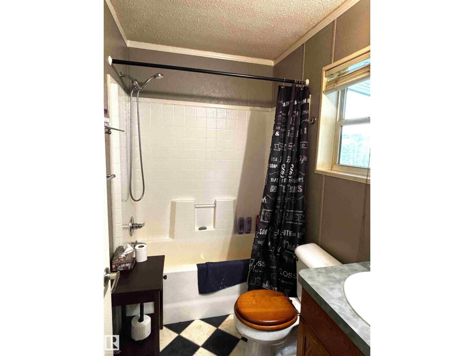 51115 RGE ROAD 60 - 12