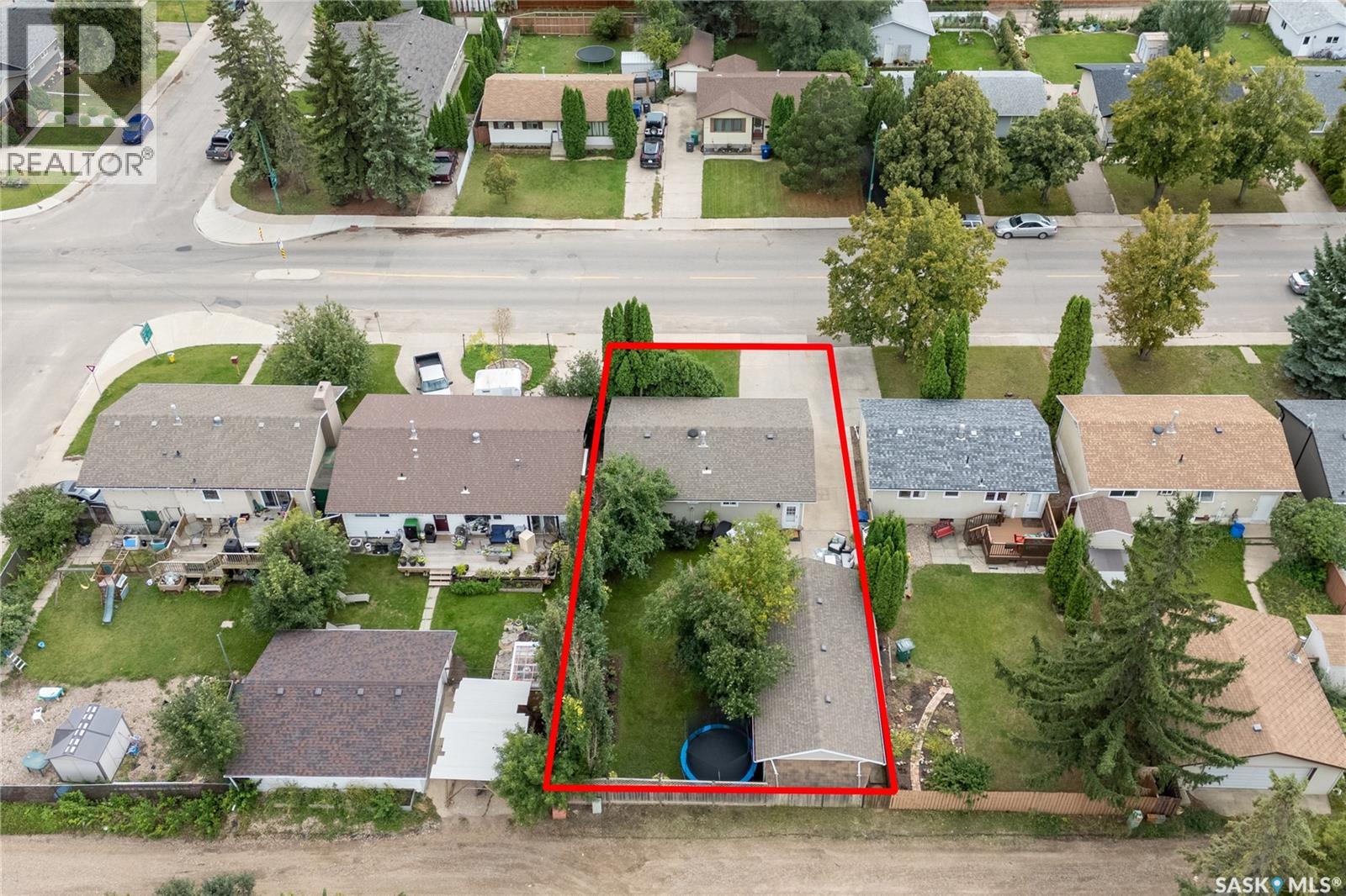 341 Boychuk DRIVE - Image 44