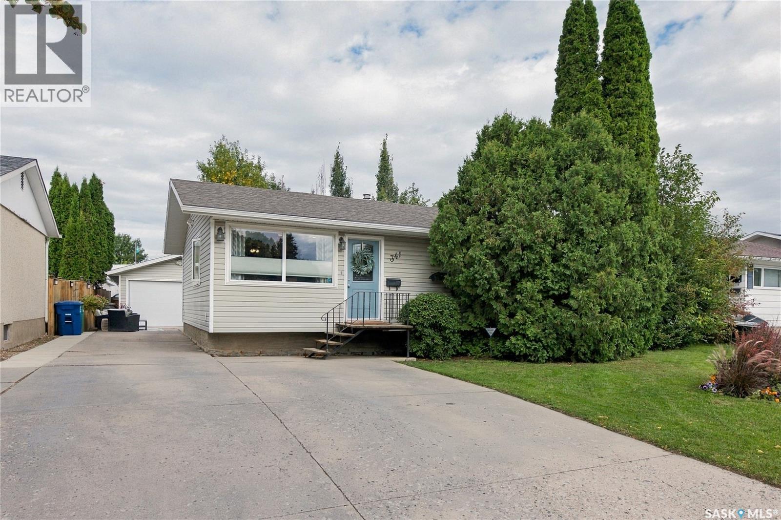 341 Boychuk DRIVE - 45