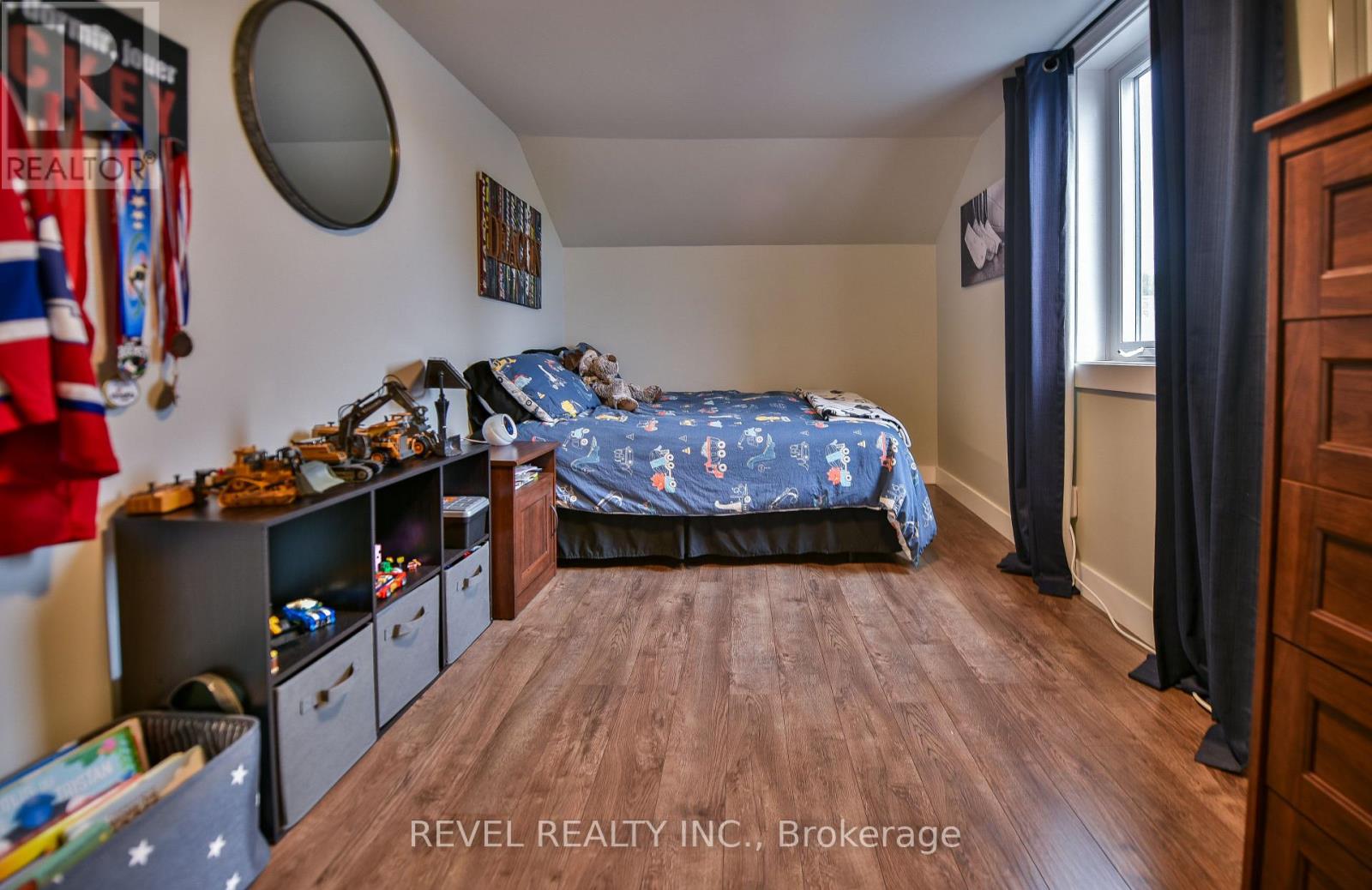 338 CRAIG STREET - Image 27