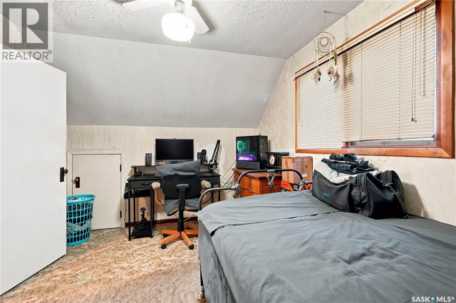 4230 6th AVENUE - Image 18