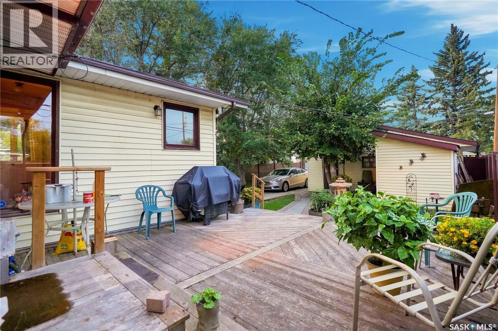 4230 6th AVENUE - Image 30