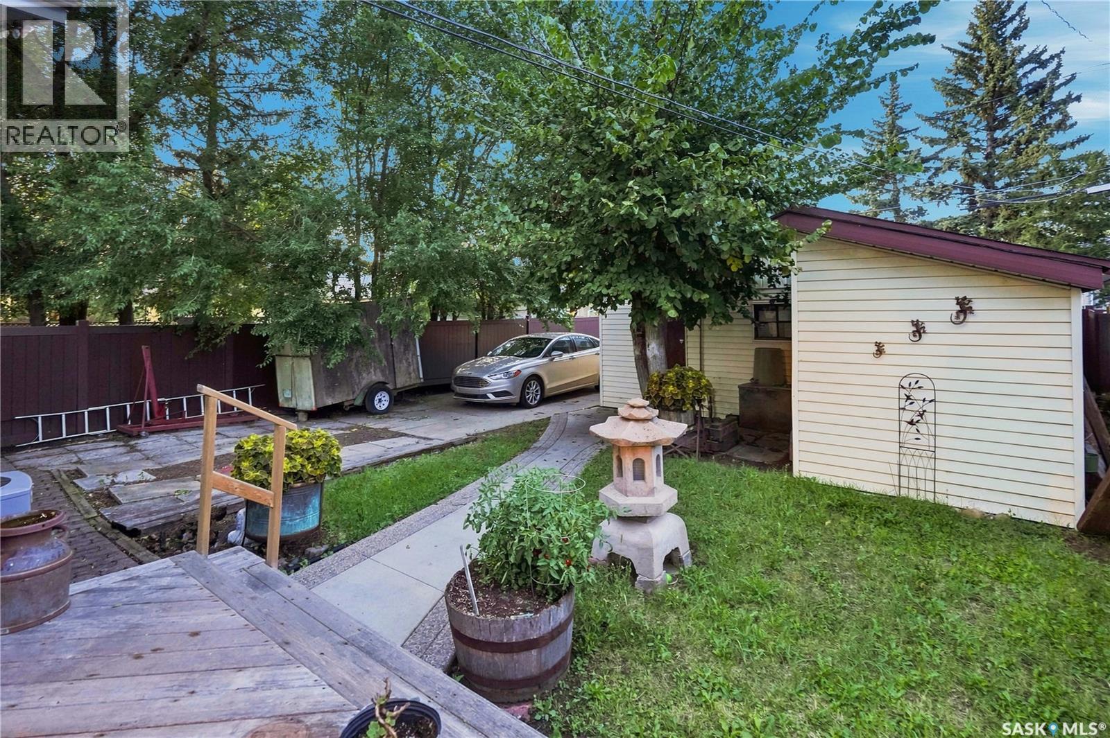 4230 6th AVENUE - Image 31