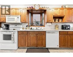 Den - 4230 6th Avenue, Regina, SK S4T0N6 Photo 9
