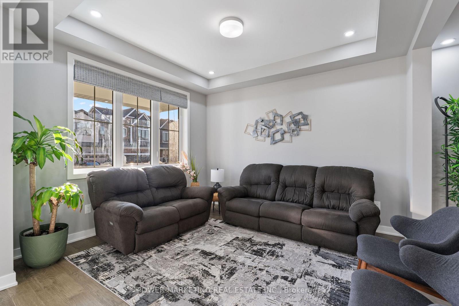5 Bed, 5 Bath House for Sale in Ottawa – 846 PEARLY EVERLASTING CRESCENT, Ottawa – MLS# X13771636 - Image 6