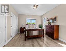 323 Forestview Crescent, Renfrew, ON K7V0C4 Photo 9