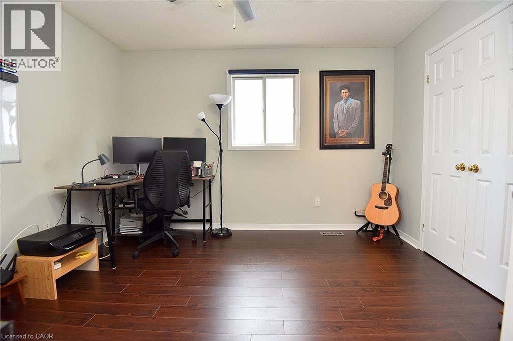 130 CHARING Drive - 28
