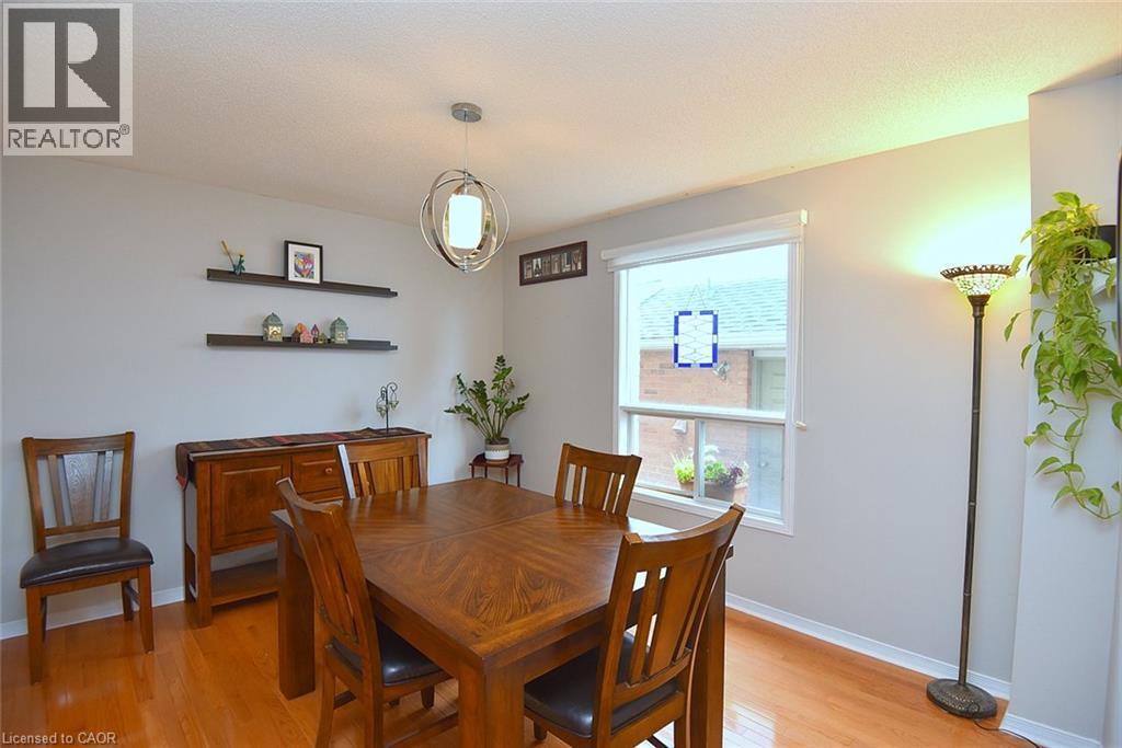 130 CHARING Drive - 11