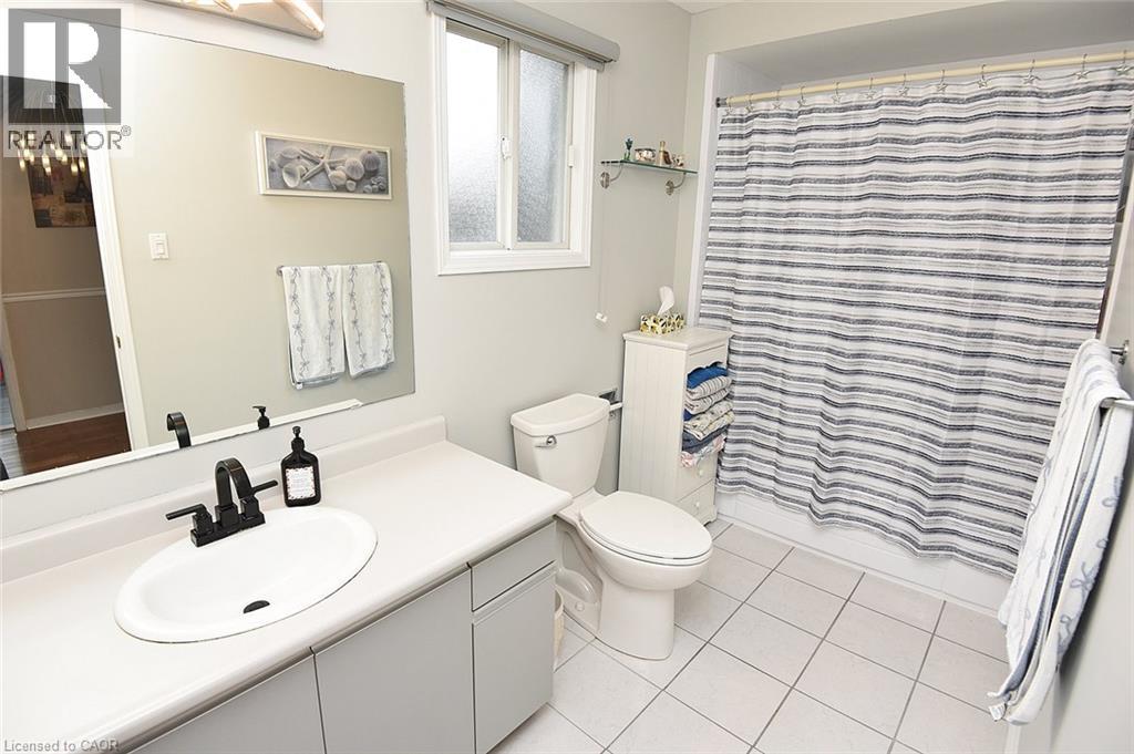 130 CHARING Drive - 30