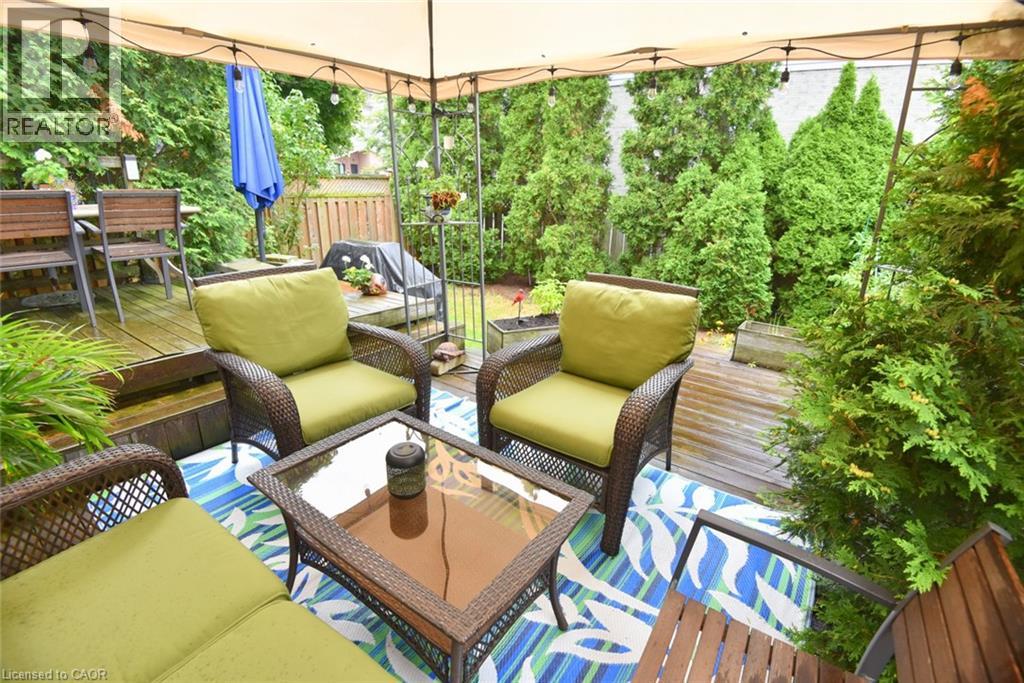 130 CHARING Drive - 34