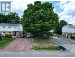 181 Sutton Pl, Sault Ste  Marie, ON P6A6A8 Photo 12
