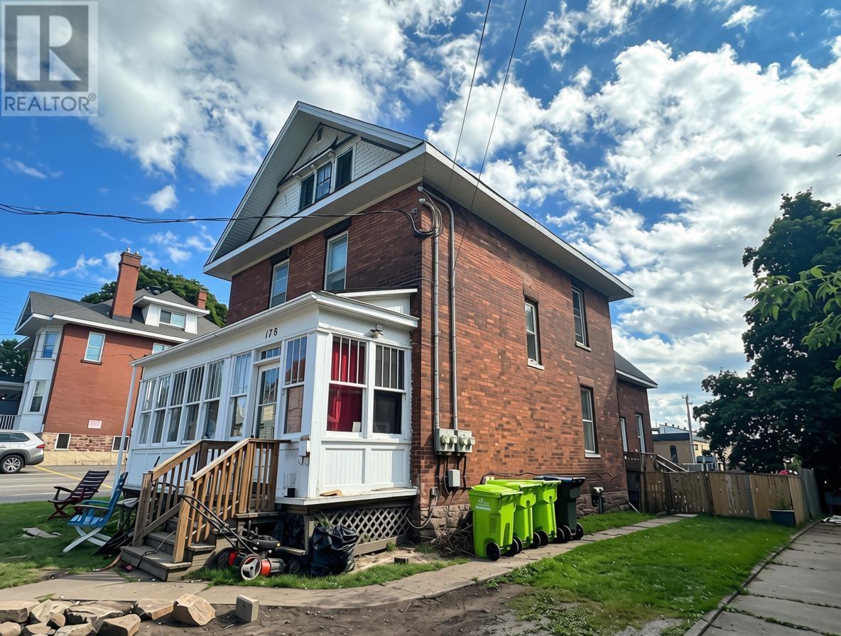 178 McDougald ST, Sault Ste. Marie — photo 2