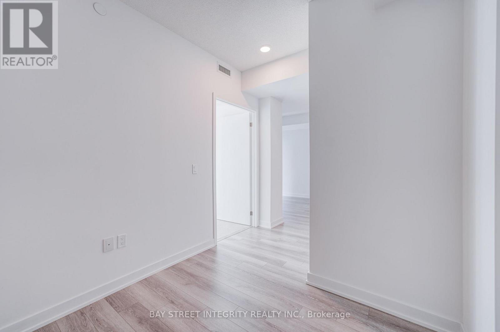 #2907 238 SIMCOE STREET - 21