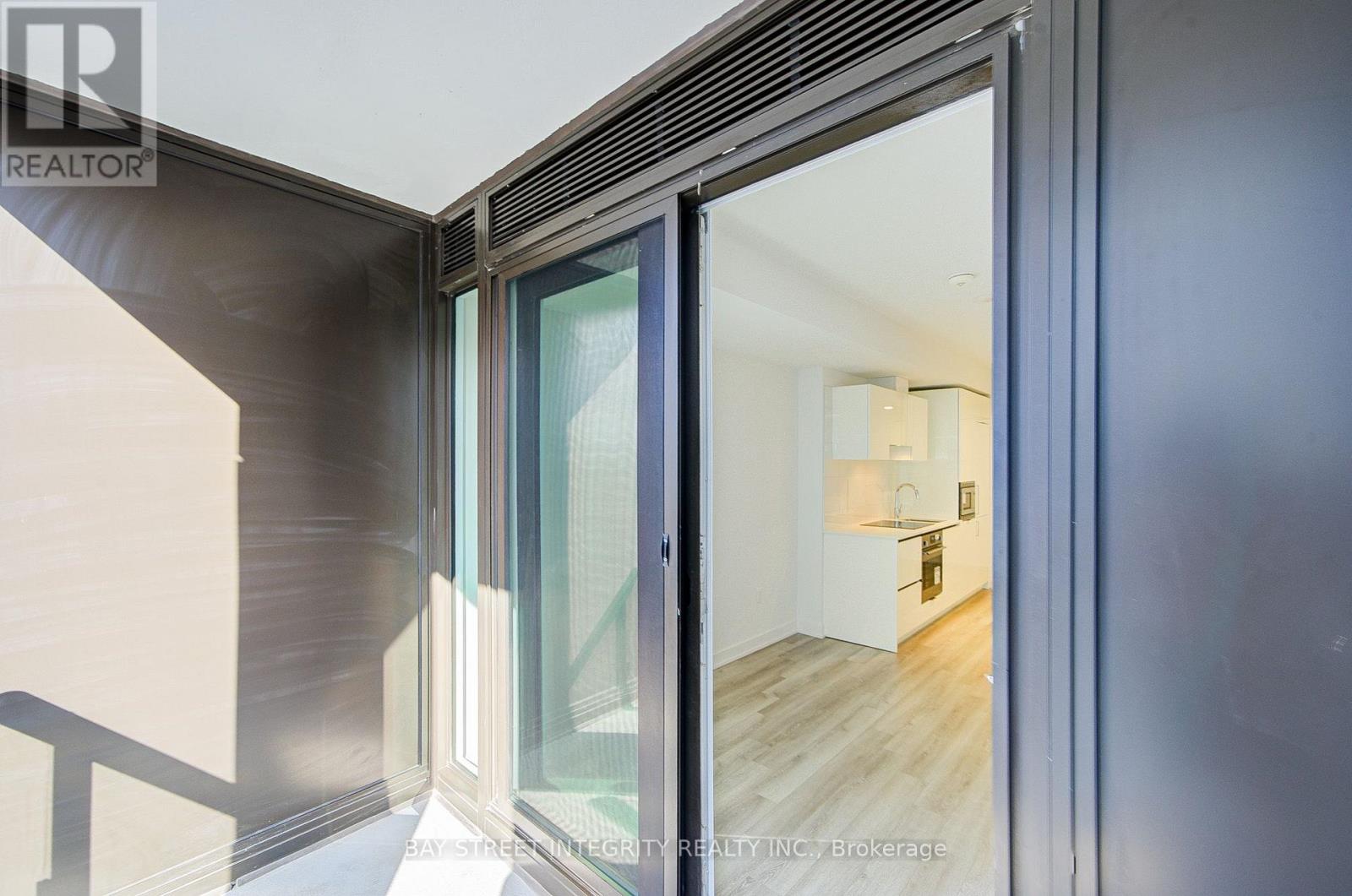 #2907 238 SIMCOE STREET - 32