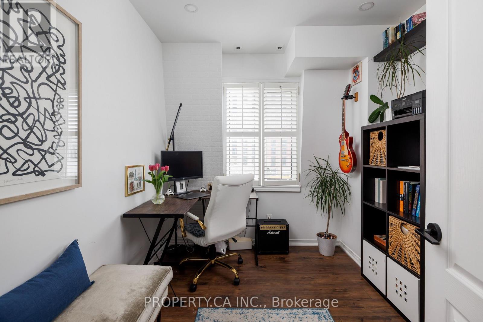 #819 12 SUDBURY STREET - 12