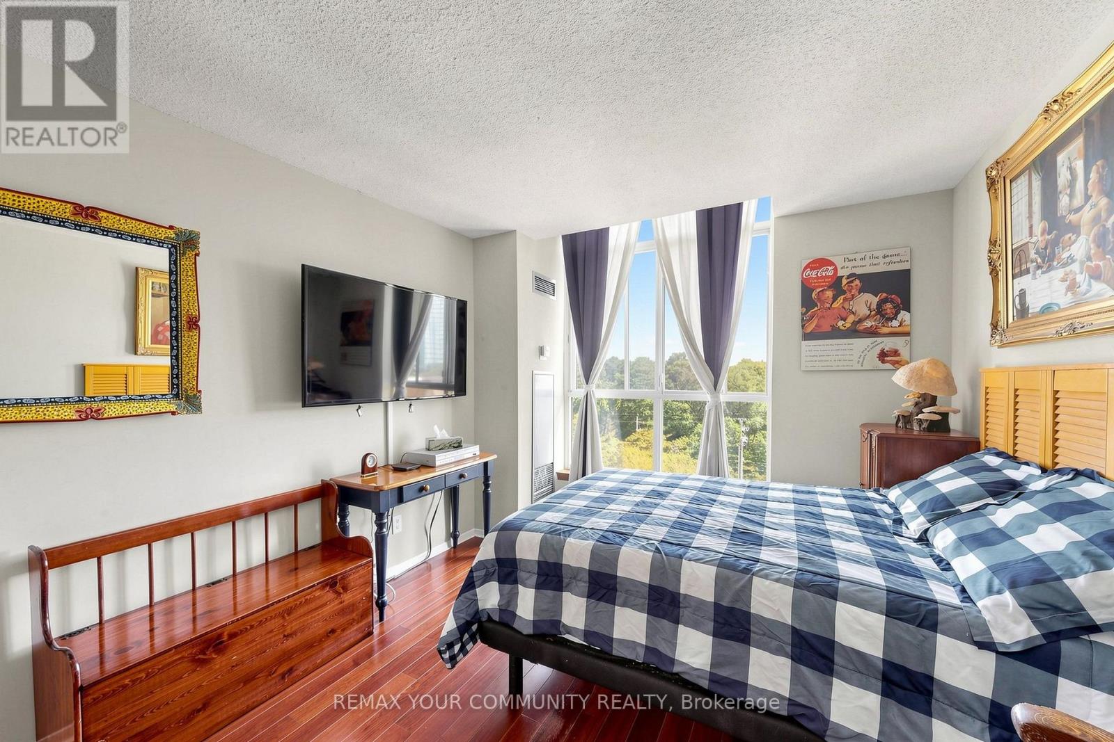 #844 24 SOUTHPORT STREET - Image 11
