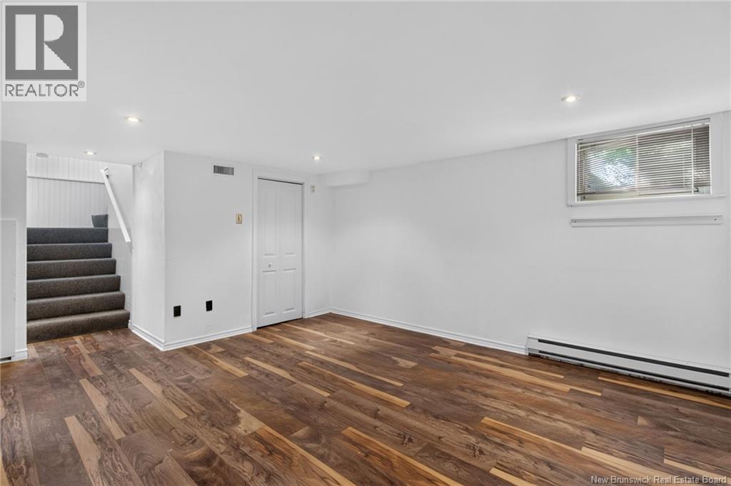 51 Weyburn - Image 24