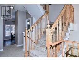 13 Devineridge Avenue, Ajax, ON L1Z0T1 Photo 18