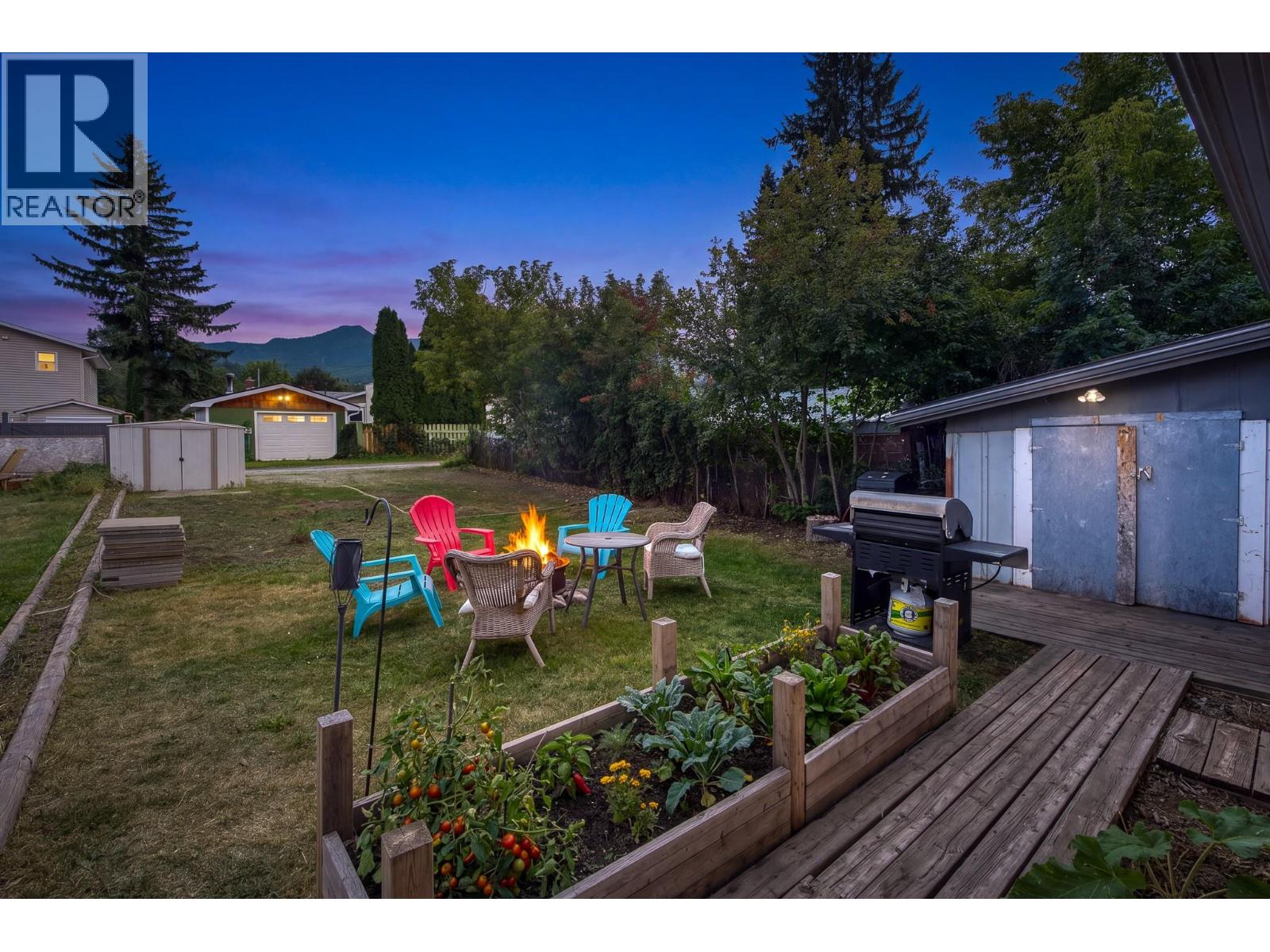 1052 6TH Avenue - Image 41