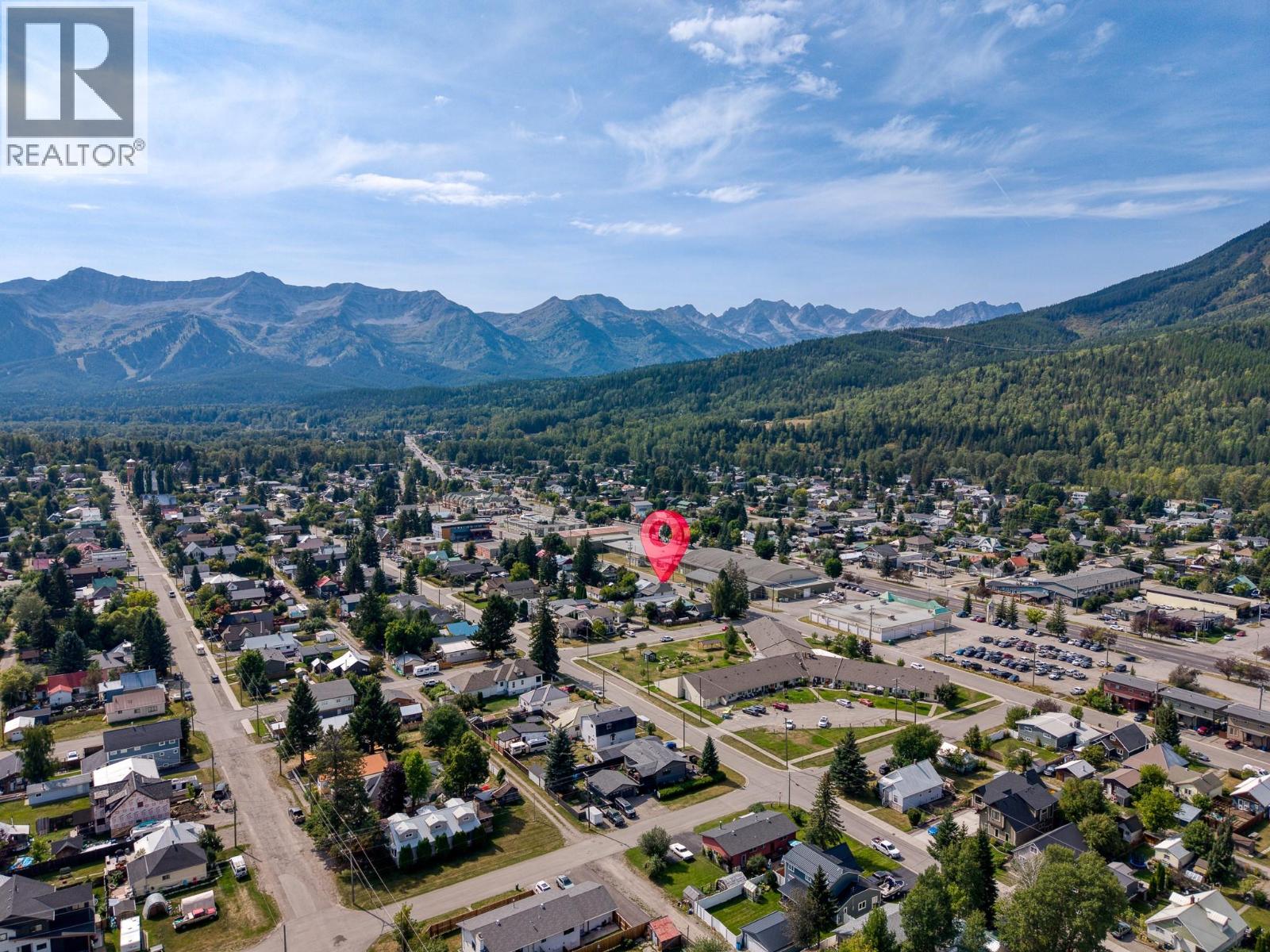 1052 6TH Avenue - 52