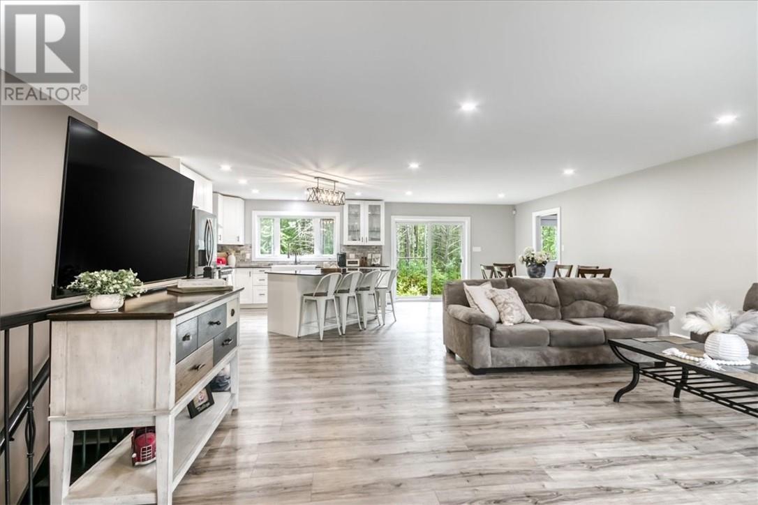 4059 Dupuis Drive - 2