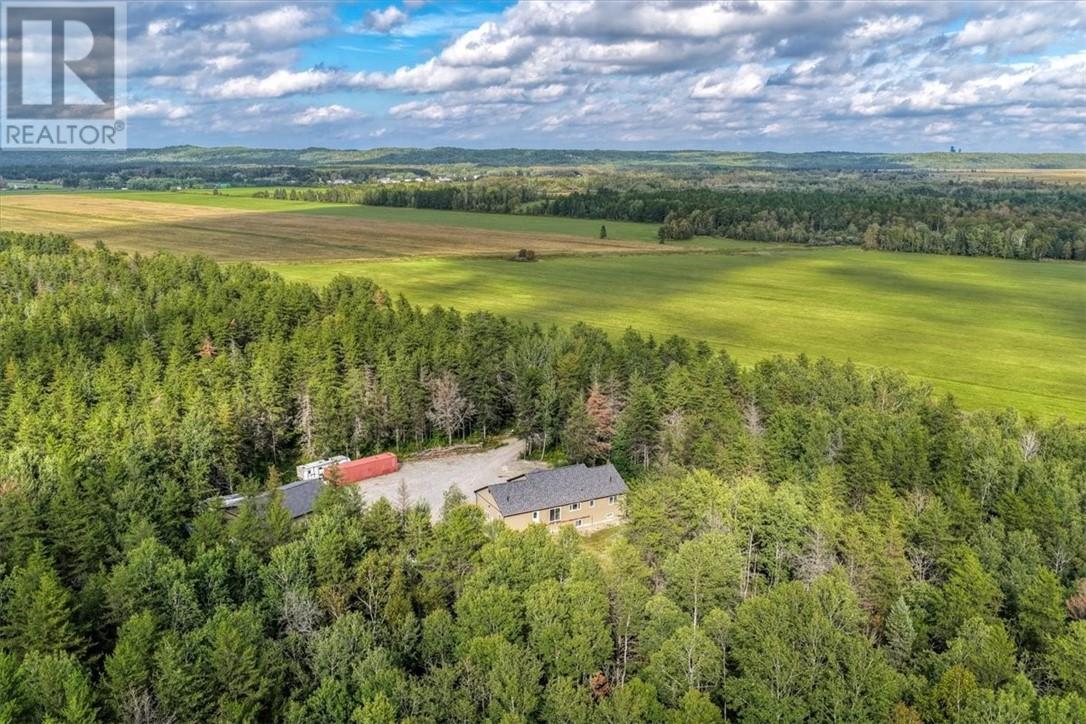 4059 Dupuis Drive - Image 39