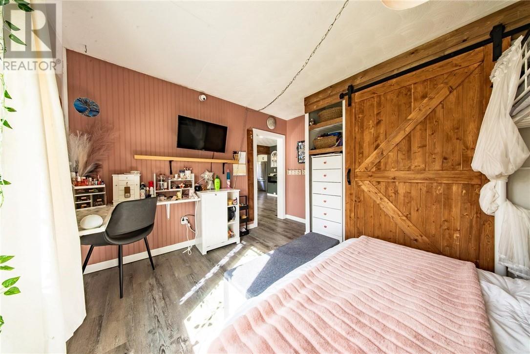 24 Jones Street - Image 21